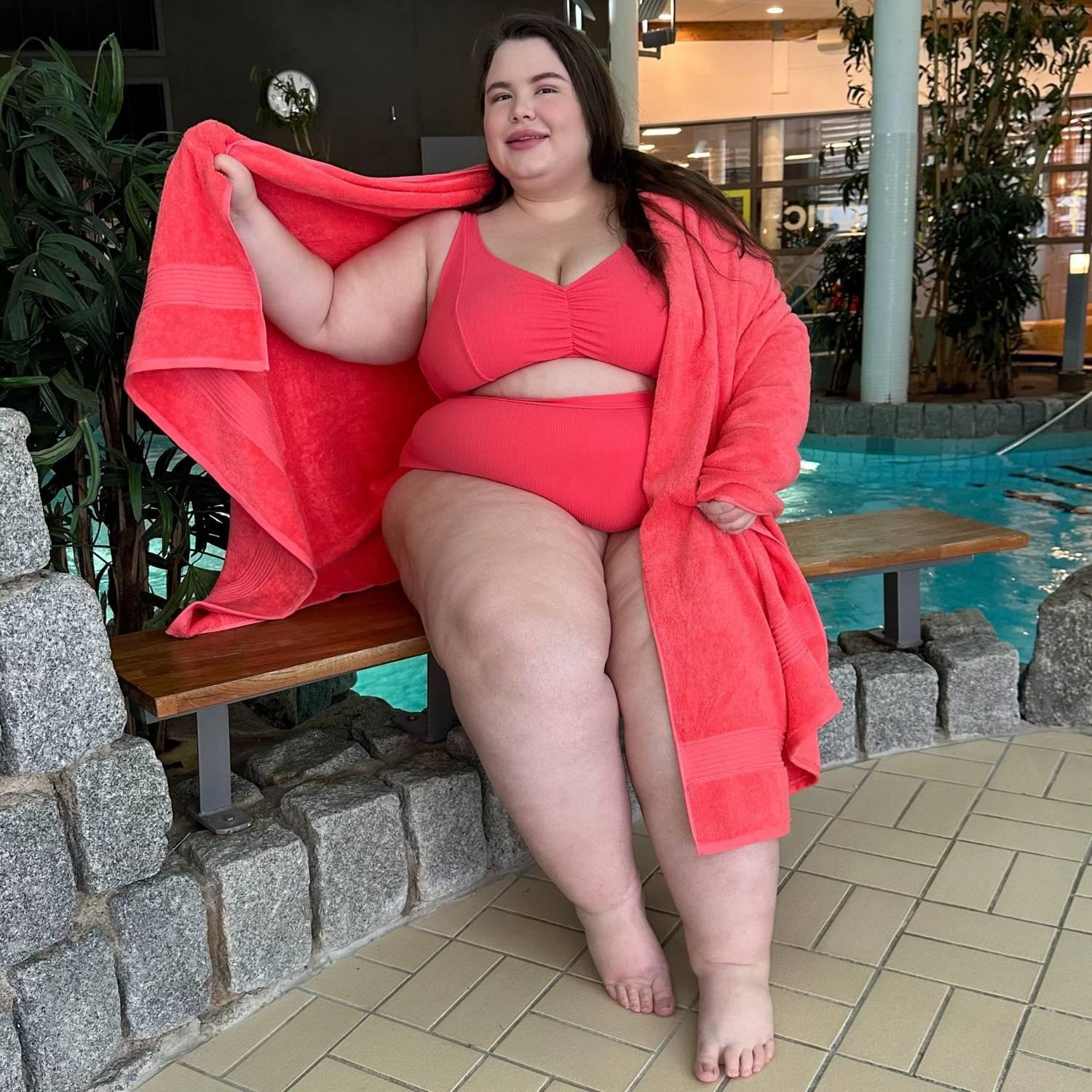 Hasta La Vista Rib Bikini Bottoms - Coral - Image 9