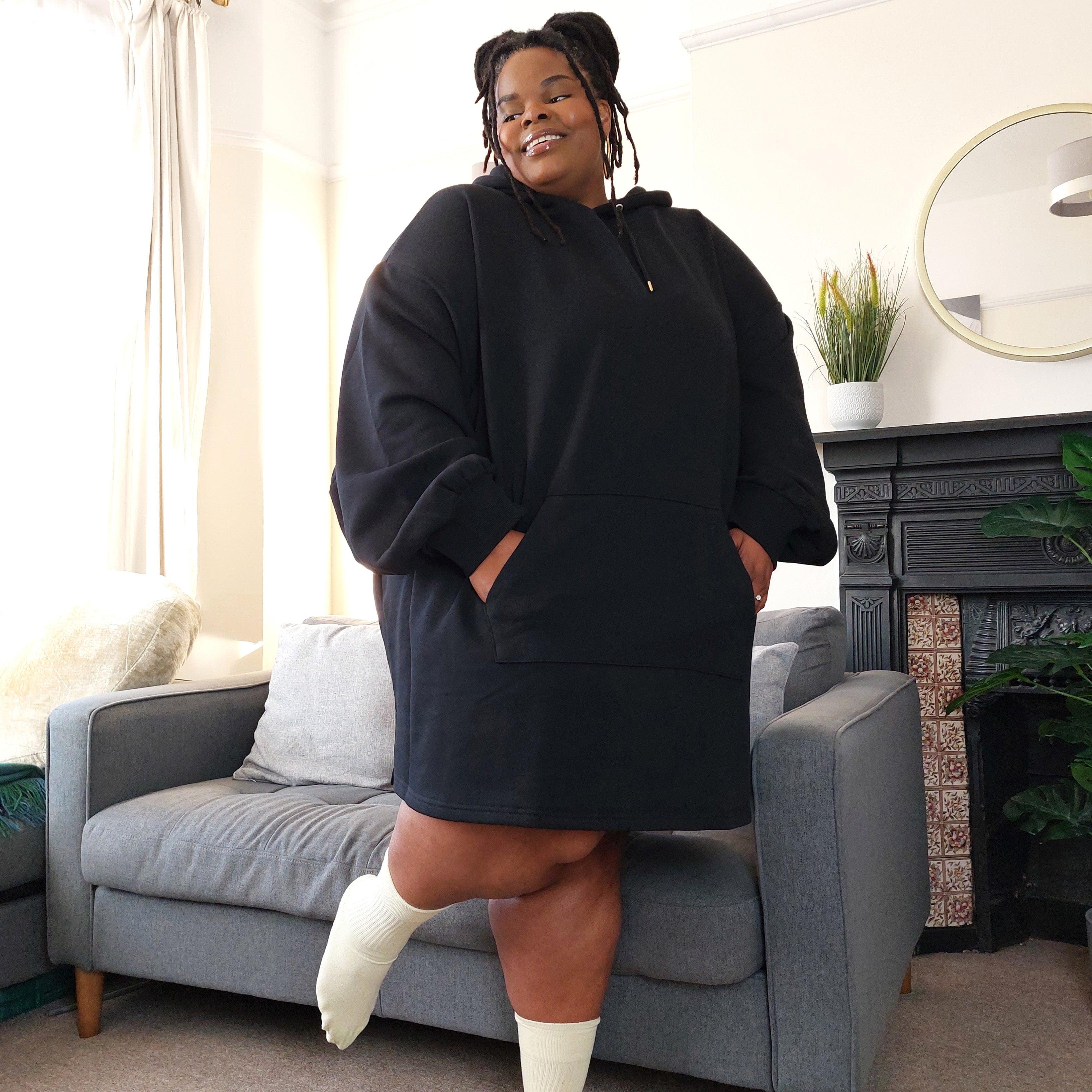 Organic Cotton Longline Hoodie - Black - Image 18