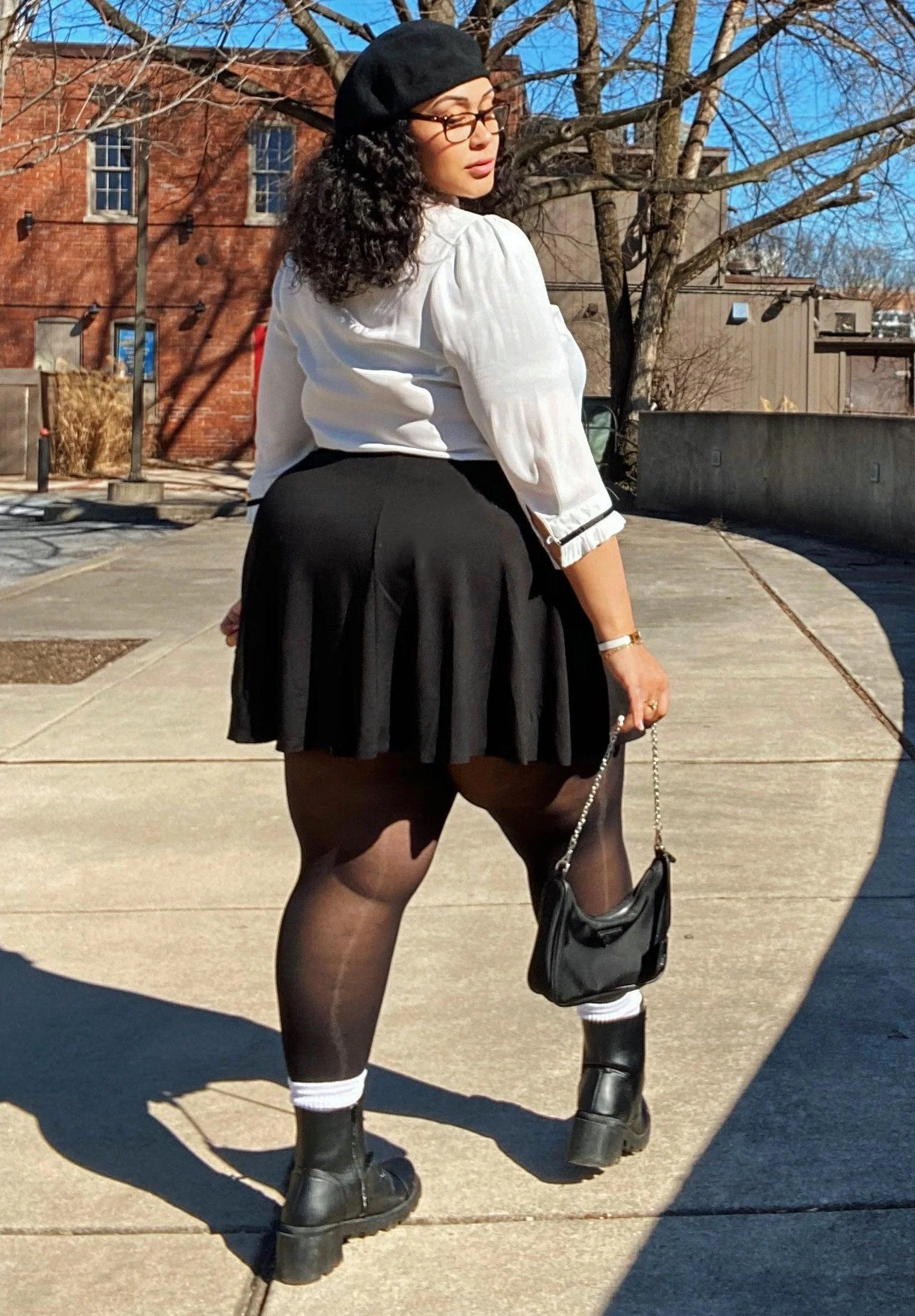 Mini-Flare Skirt - Black (V2) - Image 13